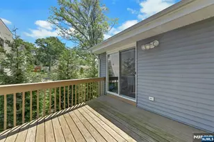 19 Thames Blvd, Bergenfield, NJ 07621 - Photo 10
