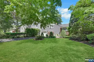 19 Thames Blvd, Bergenfield, NJ 07621 - Photo 46