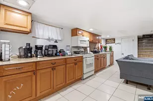 407 3rd Ave, Newark, NJ 07107 - Photo 16