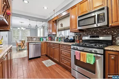 407 3rd Avenue, Newark, NJ 07107 - Photo 4