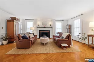 16 Pascack Rd, Woodcliff Lake, NJ 07677 - Photo 10