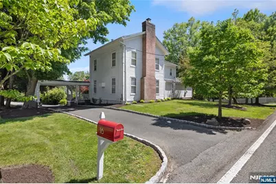 16 Pascack Road, Woodcliff Lake, NJ 07677 - Photo 1