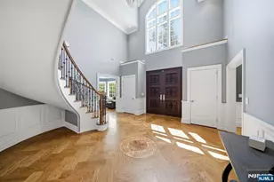 184 Donny Brook Dr, Allendale, NJ 07401 - Photo 2