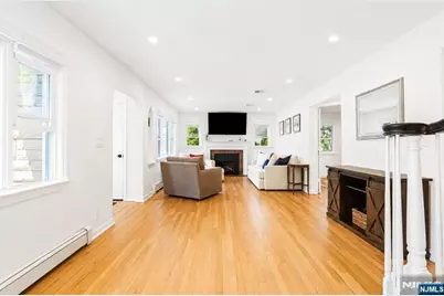 71 Prospect Avenue, New Milford, NJ 07646 - Photo 10