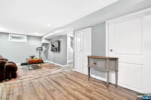 59 Colonial Pkwy, Dumont, NJ 07628 - Photo 28