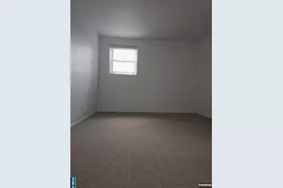 2345 Linwood Avenue 2H #2H, Fort Lee, NJ 07024 - Photo 4