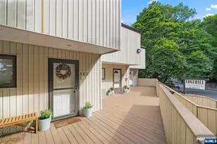 101 State Rt 5 302, Edgewater, NJ 07020 - Photo 28