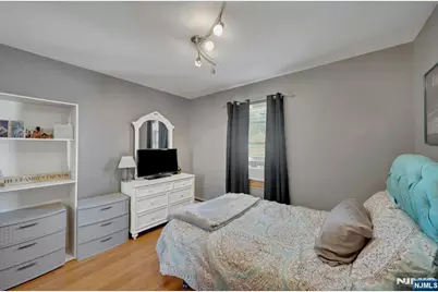 18 Ilford Avenue, North Arlington, NJ 07031 - Photo 16