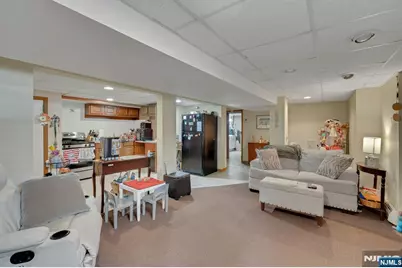 18 Ilford Avenue, North Arlington, NJ 07031 - Photo 20