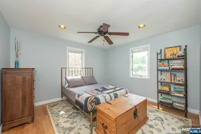 56 Lunn Avenue, Bergenfield, NJ 07621 - Photo 12