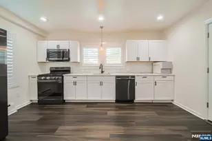 24-09 Raphael St, Fair Lawn, NJ 07410 - Photo 10