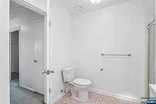 304 Heights Dr 3, Haledon, NJ 07508 - Photo 32