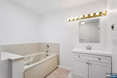 304 Heights Drive 3 #3, Haledon, NJ 07508 - Photo 30