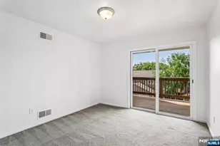 304 Heights Dr 3, Haledon, NJ 07508 - Photo 16