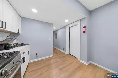 79 Delmar Place, Irvington, NJ 07111 - Photo 6