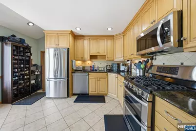 46 Oakley Terrace, Nutley, NJ 07110 - Photo 10