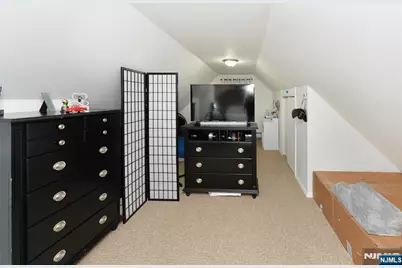 6 May Street, Wallington, NJ 07057 - Photo 8