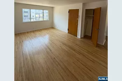 330 Taft Place, Harrison, NJ 07029 - Photo 2
