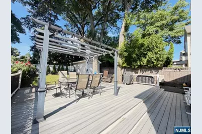 262 Windsor Road, Wood Ridge, NJ 07075 - Photo 16