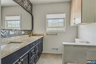 32 Brantwood Pl, Clifton, NJ 07013 - Photo 14