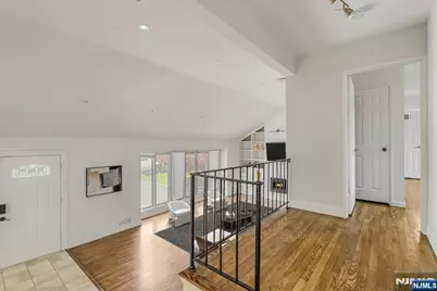 32 Brantwood Place, Clifton, NJ 07013 - Photo 16