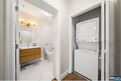 250 The Promenade, Edgewater, NJ 07020 - Photo 16