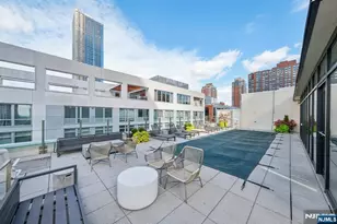 160 1st Street 1111, Jersey City, NJ 07302 - Photo 18