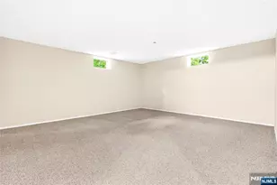 23 Peach Hill Ct, Ramsey, NJ 07446 - Photo 36