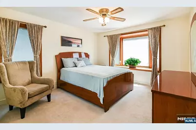 111 Jackson Avenue, Wayne, NJ 07470 - Photo 14
