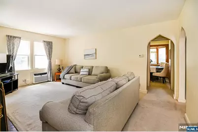 111 Jackson Avenue, Wayne, NJ 07470 - Photo 6