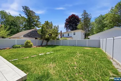 319 E Madison Avenue, Dumont, NJ 07628 - Photo 22