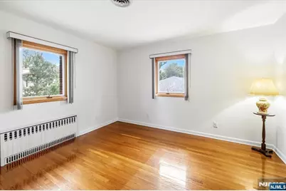 535 Summit, Englewood Cliffs, NJ 07632 - Photo 16