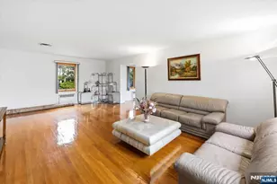 535 Summit, Englewood Cliffs, NJ 07632 - Photo 2