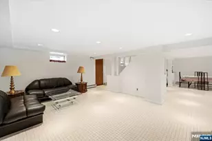 535 Summit, Englewood Cliffs, NJ 07632 - Photo 26