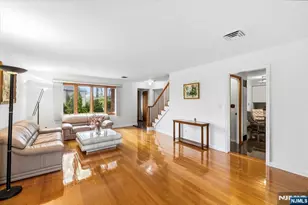 535 Summit, Englewood Cliffs, NJ 07632 - Photo 8