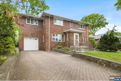535 Summit, Englewood Cliffs, NJ 07632 - Photo 30