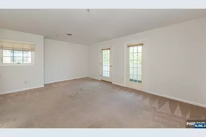 91 Roseland Avenue C4 #C4, Caldwell, NJ 07006 - Photo 18