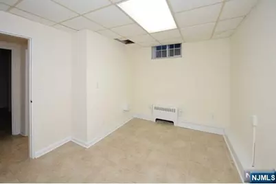 89 W Ridgewood Avenue, Ridgewood, NJ 07450 - Photo 12