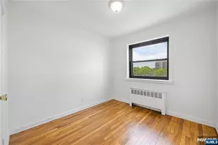 2335 Hudson Terrace D6, Fort Lee, NJ 07024 - Photo 10