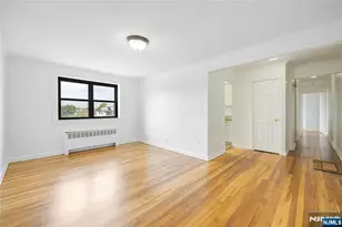 2335 Hudson Terrace D6, Fort Lee, NJ 07024 - Photo 6