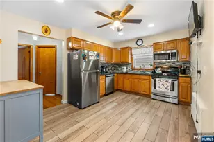 19 Albert St, North Arlington, NJ 07031 - Photo 6