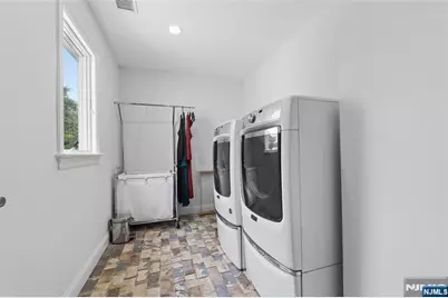 1271 Alicia Avenue, Teaneck Township, NJ 07666 - Photo 24