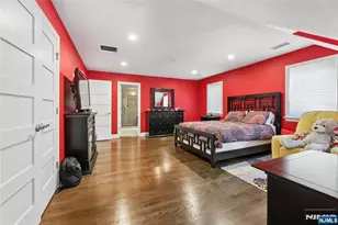 1271 Alicia Ave, Teaneck Township, NJ 07666 - Photo 28