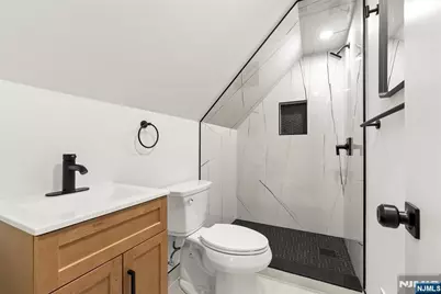 218 Ampere Parkway, Bloomfield, NJ 07003 - Photo 32
