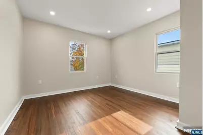 218 Ampere Parkway, Bloomfield, NJ 07003 - Photo 26