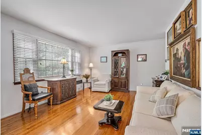 76 Ross Avenue, Demarest, NJ 07627 - Photo 4