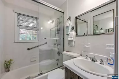 76 Ross Avenue, Demarest, NJ 07627 - Photo 20