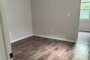 108 Peabody Pl, Newark, NJ 07104 - Photo 6
