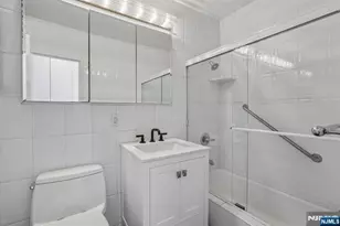3 Horizon Road 1021, Fort Lee, NJ 07024 - Photo 16