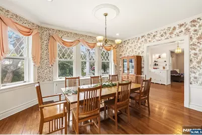164 S Highwood Avenue, Glen Rock, NJ 07452 - Photo 8